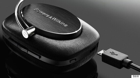 Bowers & Wilkins P5 Wireless Review: Almost As Good As Owning Your