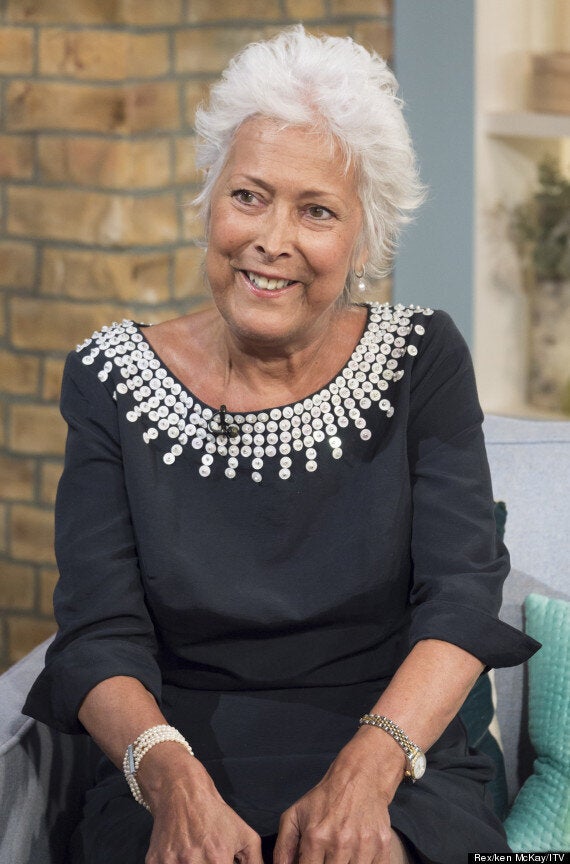 Lynda Bellingham Dead Loose Women Presenters Lead Celebrities Paying Tribute On Twitter 