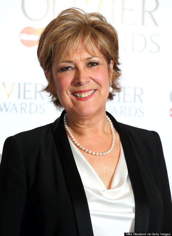 Lynda Bellingham Dead Loose Women Fans Pay Tribute Video Huffpost Uk Entertainment 