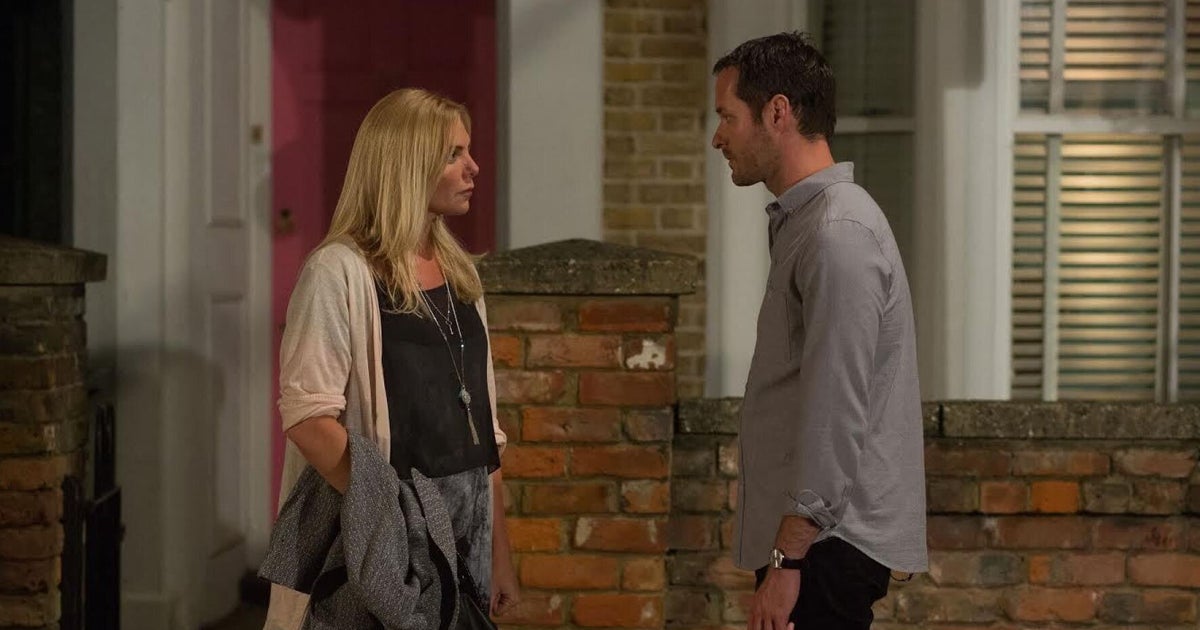 ‘EastEnders' Spoiler Pregnant Ronnie Mitchell Threatens To Leave
