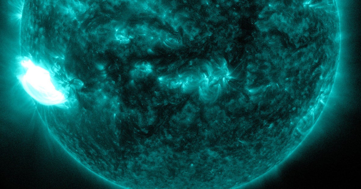 Sun Unleashes Huge X-Class Solar Flare | HuffPost UK Tech