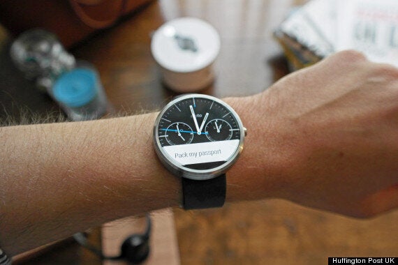 Moto x outlet watch