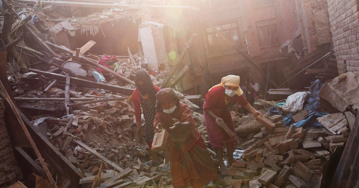 How I Reported The Horrors Of The Nepal Earthquake On A Smartphone