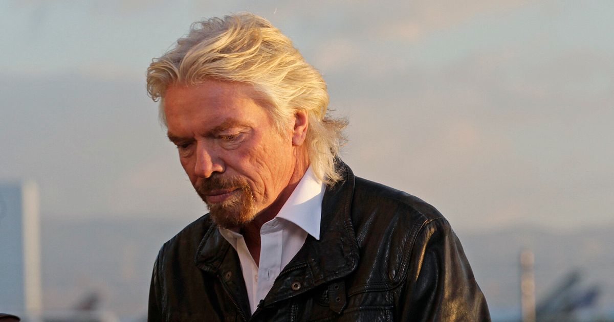 Richard Branson Pays Tribute To Virgin Galactic SpaceShipTwo Pilots ...