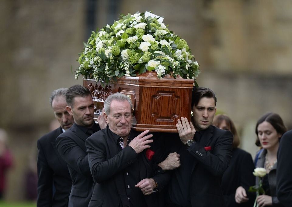 Lynda Bellingham funeral