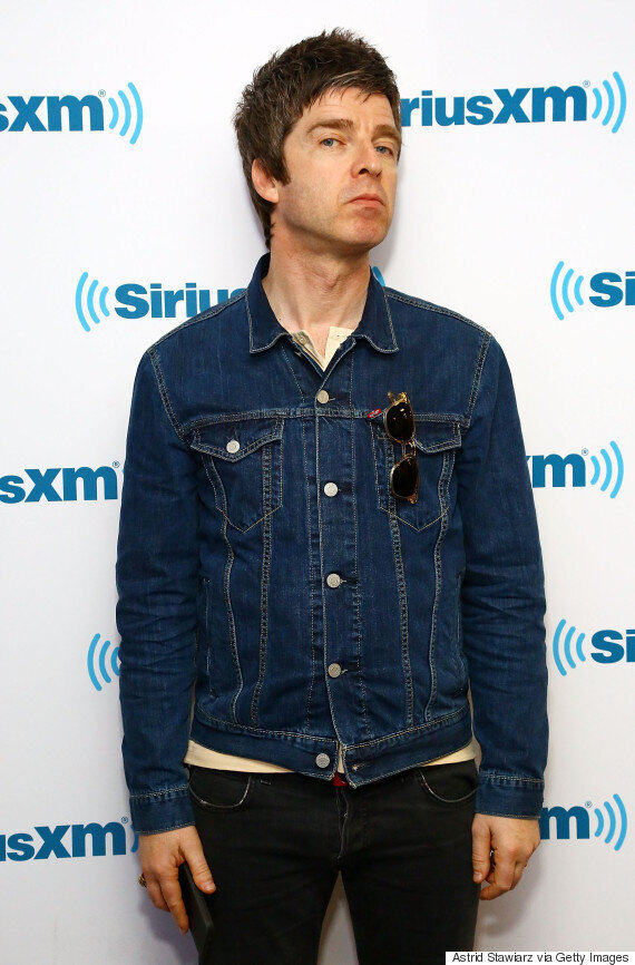 liam gallagher denim jacket