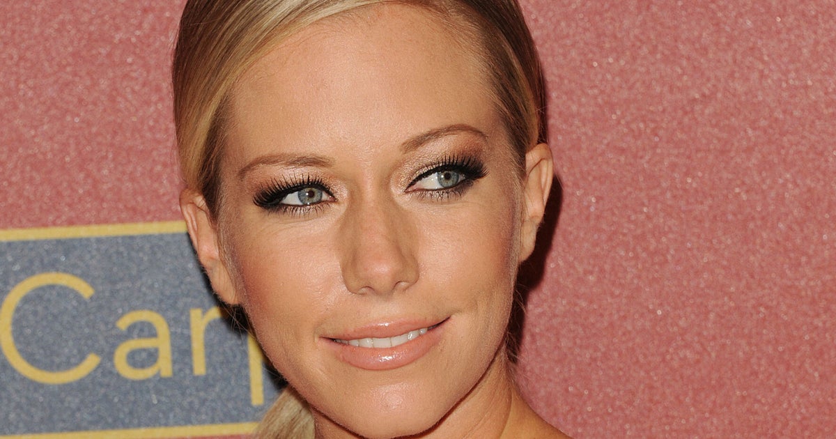 'I'm A Celebrity' 2014 Playboy Bunny Kendra Wilkinson Arrives Down