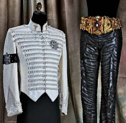 Michael Jackson's crystal glove set to make more than £250,00 at auction