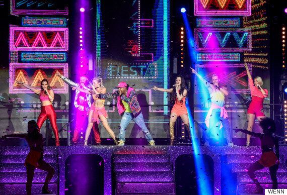 S Club 7 Tour Review: 90s Group Bring The Party Back With Nostalgia-Filled  London O2 Gig | HuffPost UK Entertainment