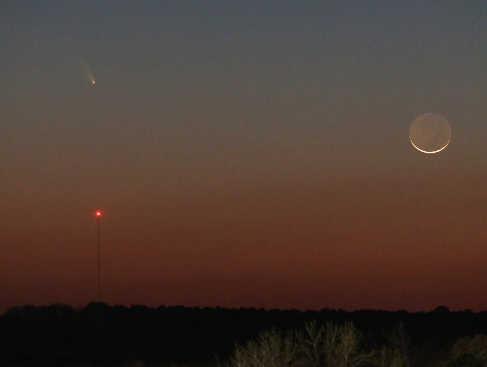 Comet Pan-STARRS Moon