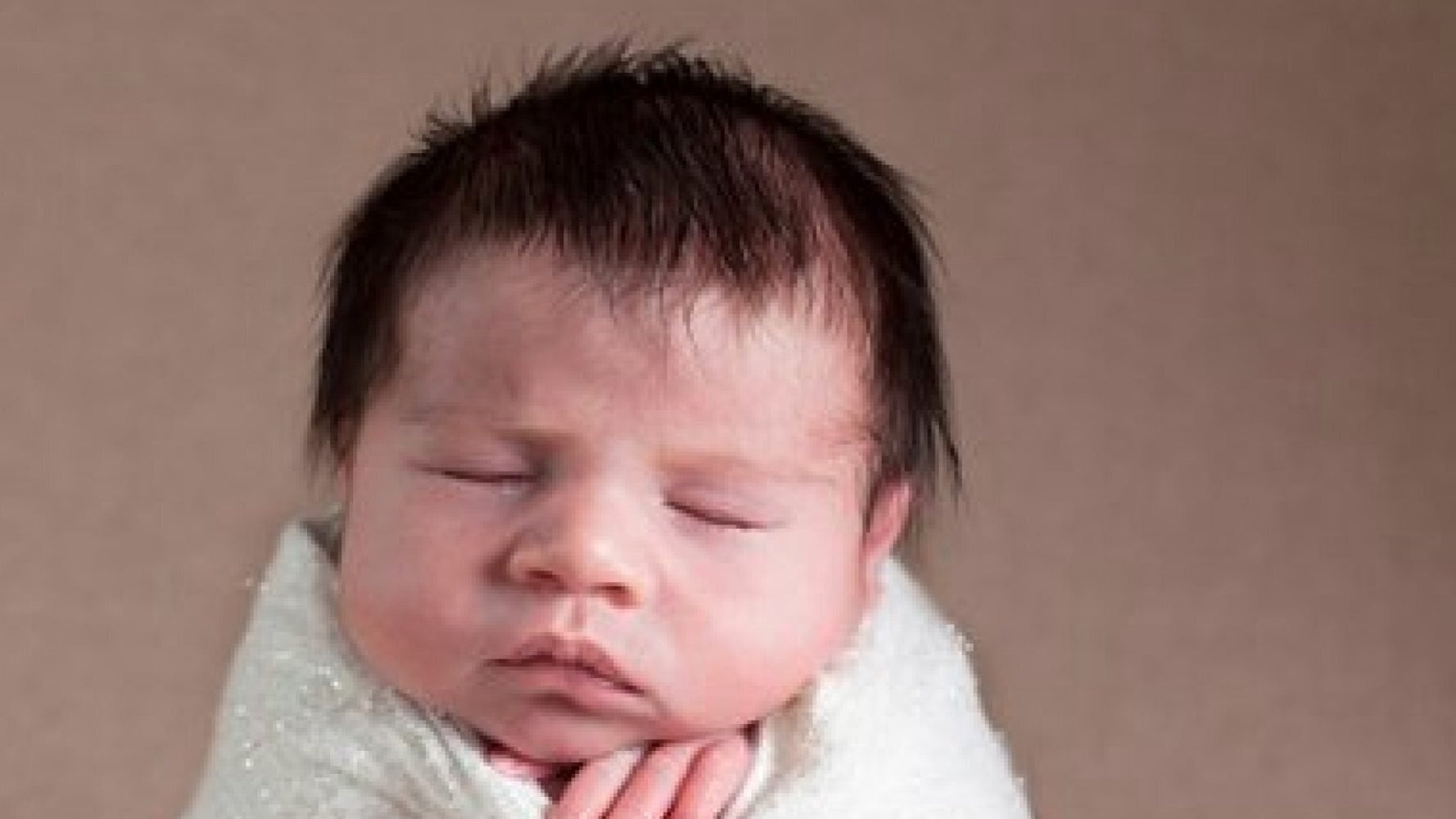 Not All Creative Newborn Photoshoots Are Safe, Warns Photographer