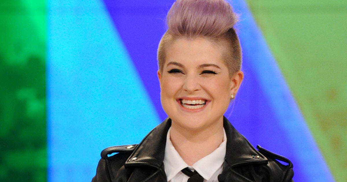 Kelly Osbourne Says She's NOT A Racist As She Defends Her Comments