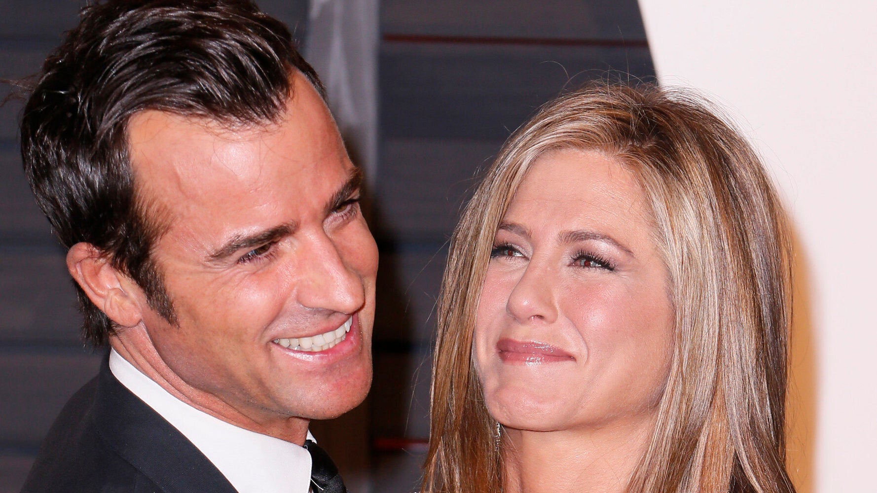 Jennifer Aniston And Justin Theroux Marry In Garden Of Bel Air Home