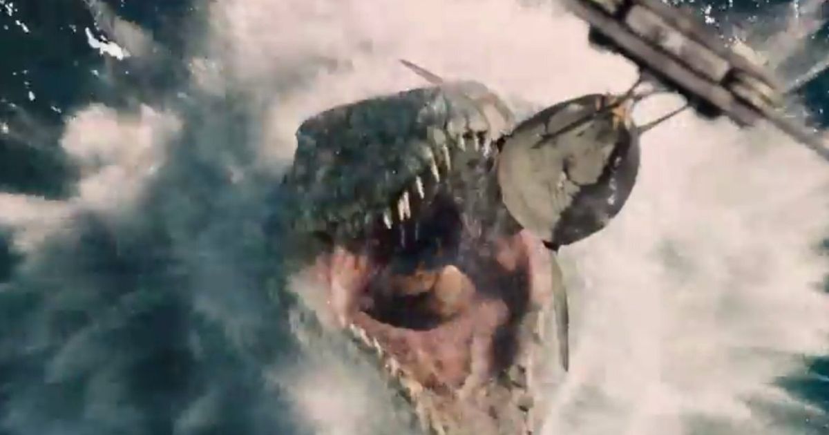 'Jurassic World' Trailer: Full Preview Starring Chris Pratt And New ...