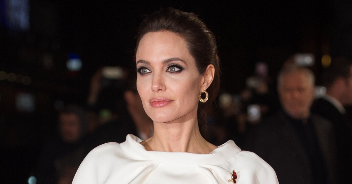 Angelina Jolie Wows In White At ‘Unbroken' London Premiere (PICS ...