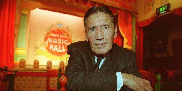 'mad' Frankie Fraser, Former East End Gangster, At the launch of his one-man show, at the Brick Lane Music Hall in East London. (Photo by Photoshot/Getty Images)