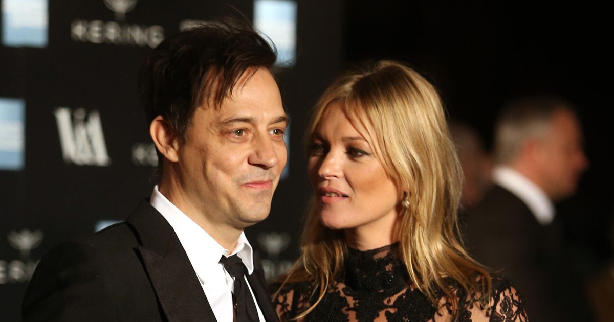 Kate Moss ‘Flies To The US, To Patch Things Up With Husband Jamie Hince ...