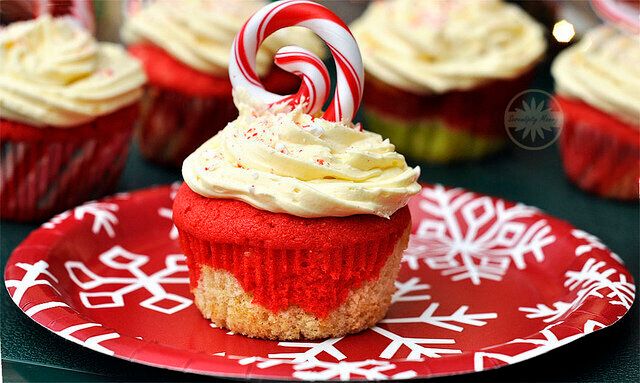 Peppermint Candy Cane Cupcakes