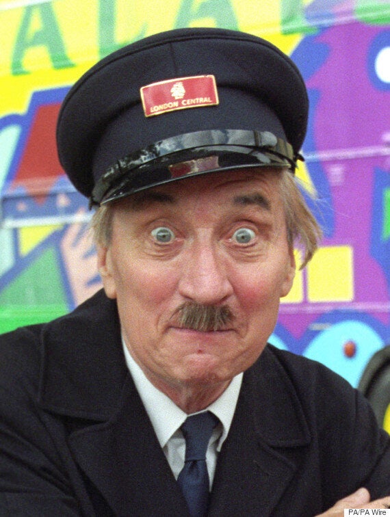 Stephen Lewis Dead On The Buses Actor Who Played Blakey In The Comedy Series Dies Aged 88 1677