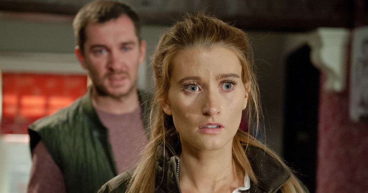 ‘Emmerdale' Spoiler: Debbie Dingle Discovers Husband Pete Barton's Dark ...