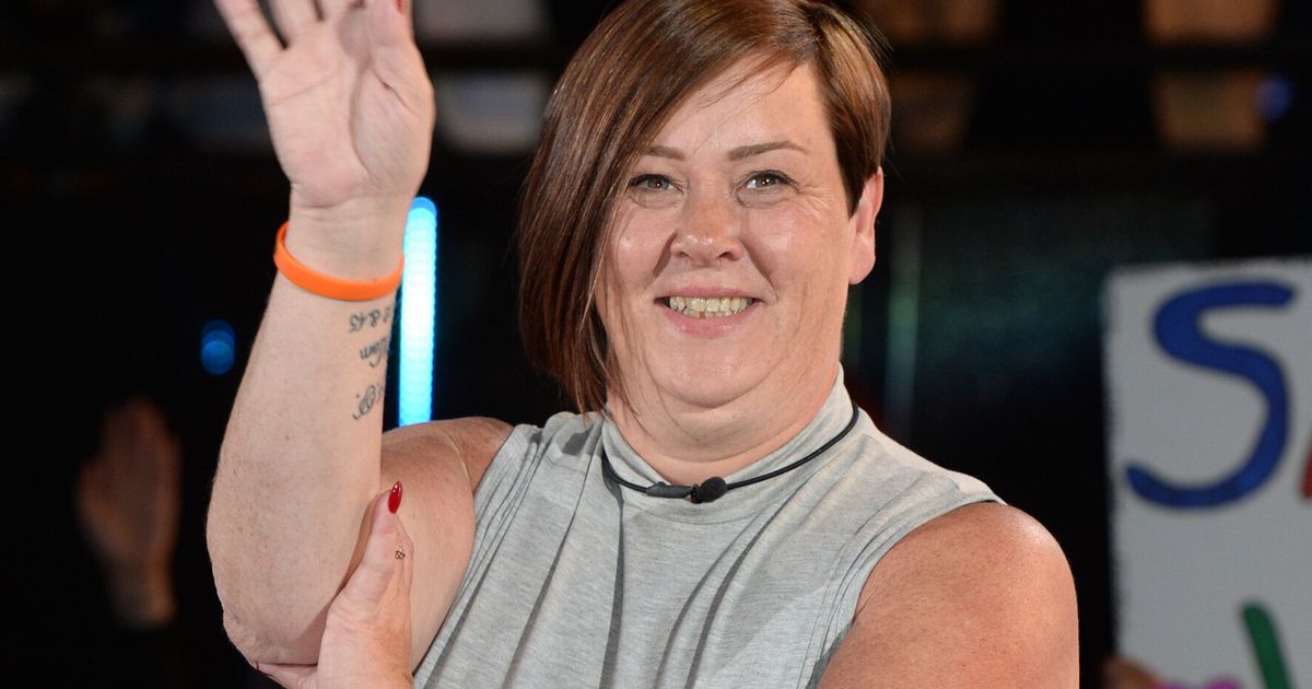 White Dee Gets Engaged And Wants To Marry In Celebrity Big Brother 