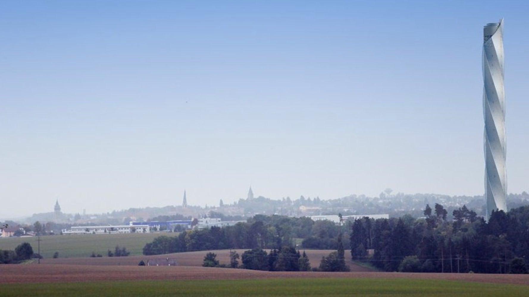 Company Unveils WireFree 'Great Glass Elevator' Concept Using