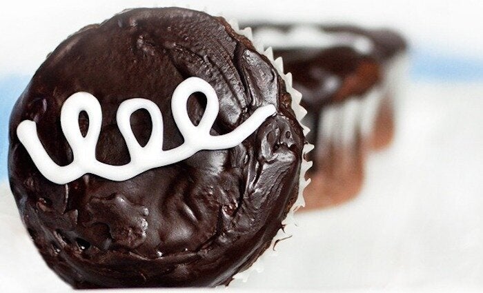 Vegan Hostess Cupcakes