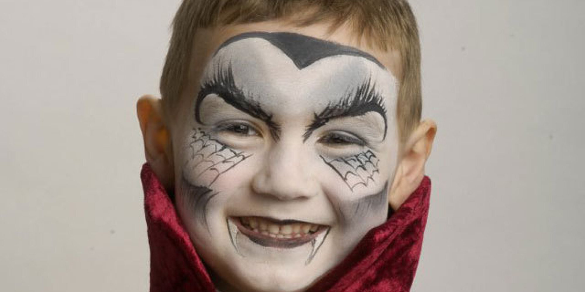 Halloween Face Painting Tutorial Dracula Huffpost Uk Parents. 