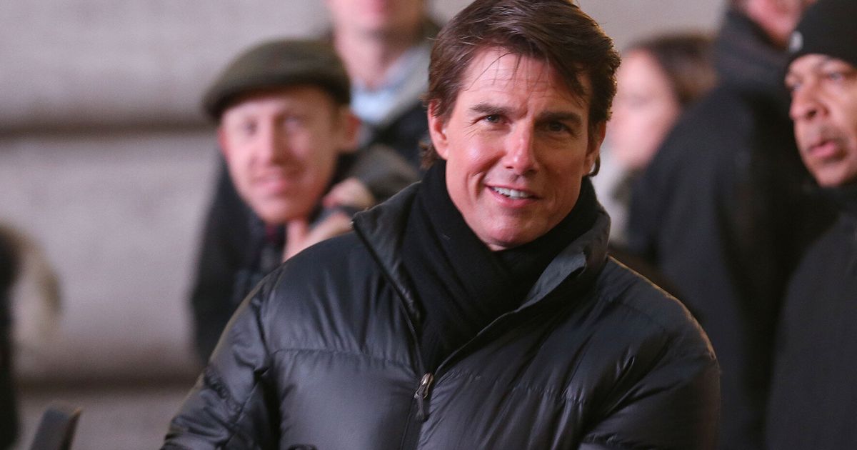 Tom Cruise Films Fifth 'Mission Impossible' Film In London's Piccadilly ...