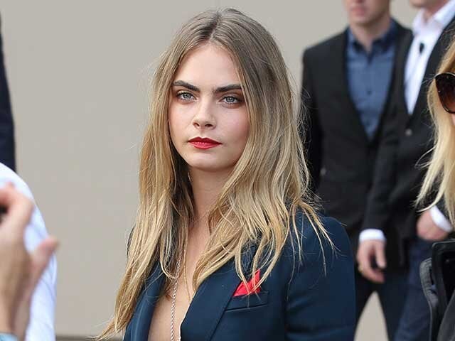 Cara Delevingne's Slightly Odd Advice On Perfecting Your Catwalk Strut ...