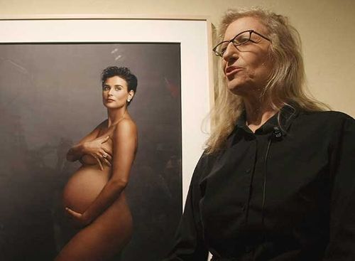 Christina Aguilera Pregnant Naked - Christina Aguilera Does Demi Moore Inspired Naked Pregnancy Photo |  HuffPost UK Style