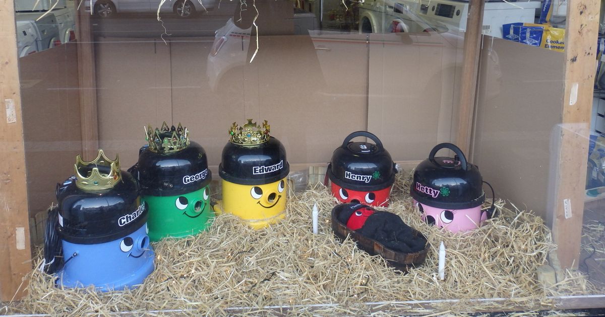 This Henry Hoover Nativity Scene Wins The Internet