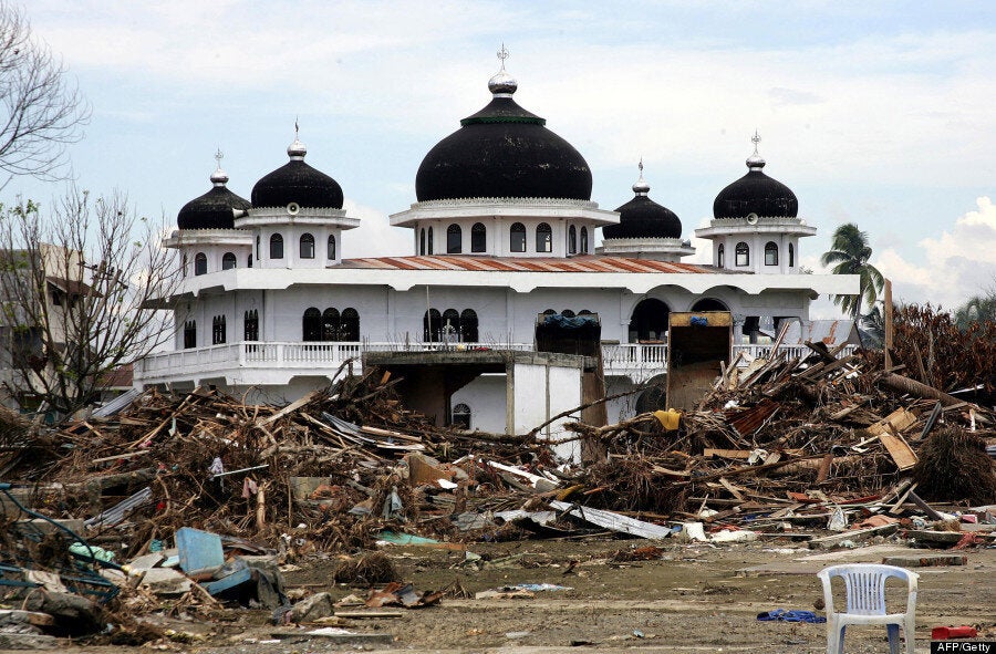 Fukushima 50 tsunami scene