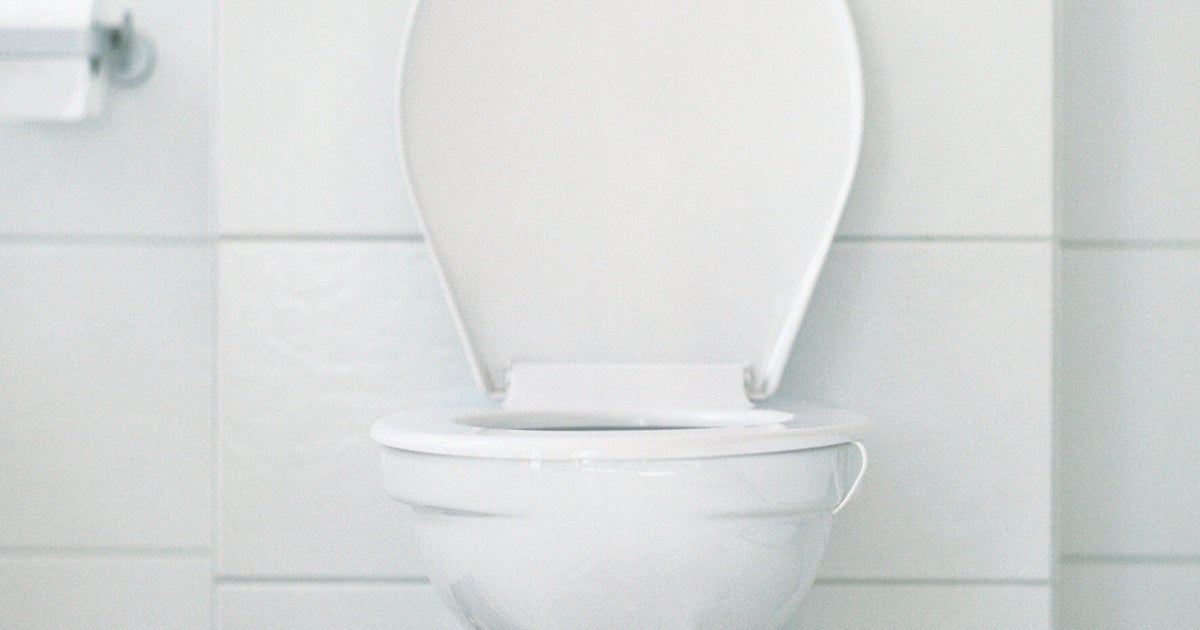 Here's Why You Shouldn't Be Afraid To Sit Down On A Public Toilet