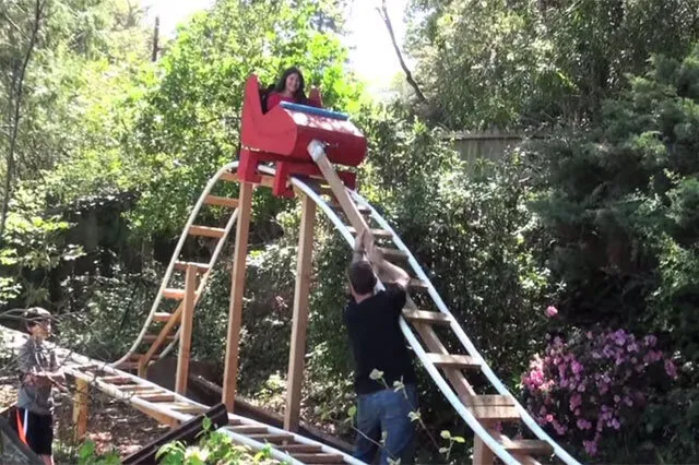 Coaster Dad Builds His Kids Their Own Rollercoaster In The Back