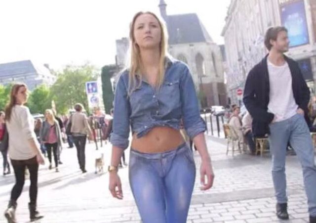 gennemførlig uøkonomisk Betjening mulig Painted On Jeans: Woman Walks Through Streets In Trousers Painted On By  French Makeup Artist Marie Przybylski | HuffPost UK Style