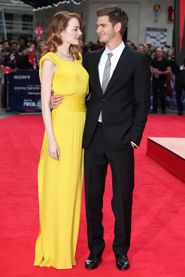 Emma Stone's yellow Versace gown