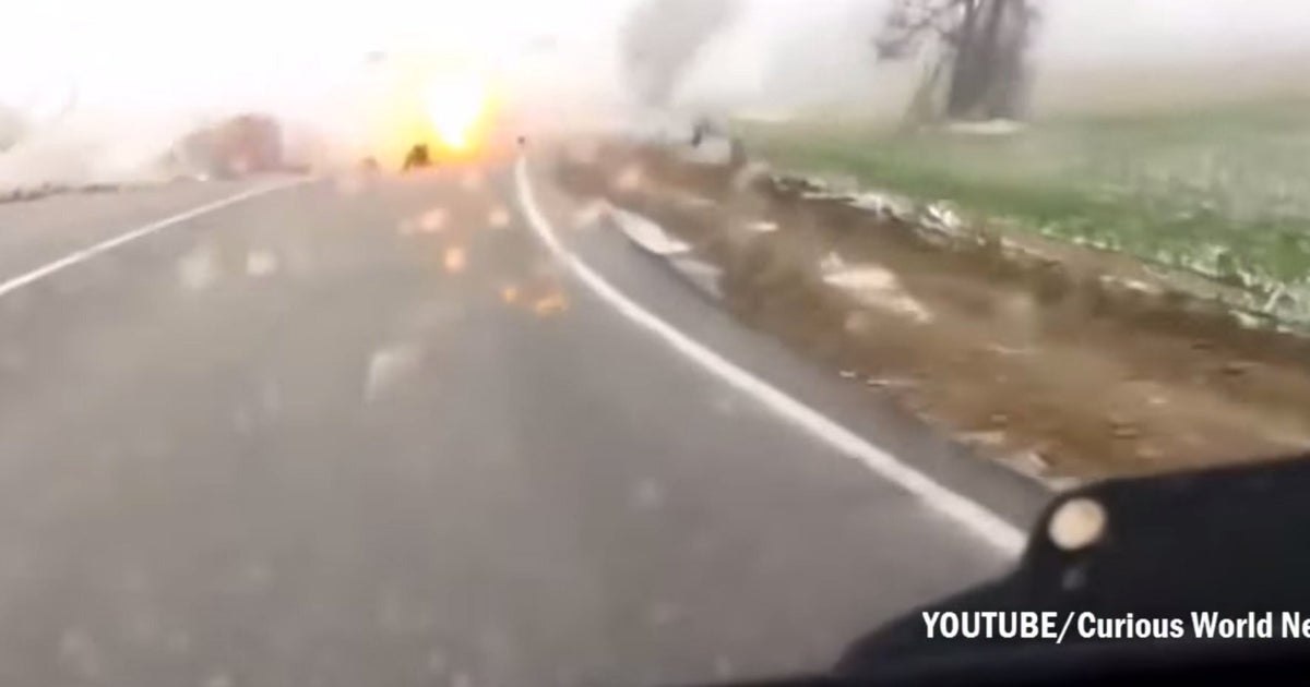 Robbers� Car �Struck By Lightning� After Ransacking Church Robbers� Car �Struck By Lightning� After Ransacking Church