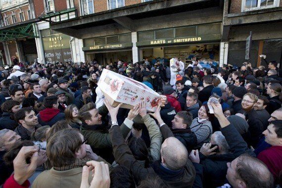 Christmas Shopping Frenzy Looks Like A Zombie Apocalypse | HuffPost UK