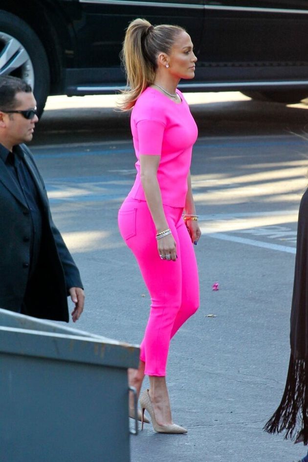 Jennifer Lopez Thinks Pink In Brightest Outfit Ever At American Idol