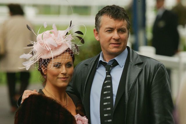 Actors Shane Richie (R) and Jessie Wallace
