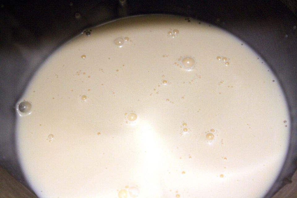 CON: Unpasteurized milk can carry bacteria such as Salmonella, E. coli and Listeria.
