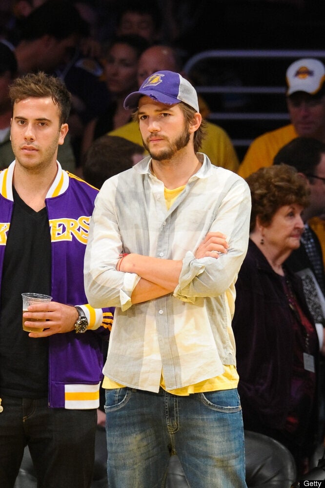 Ashton Kutcher ‘To Testify Against Man Who Allegedly Murdered His
