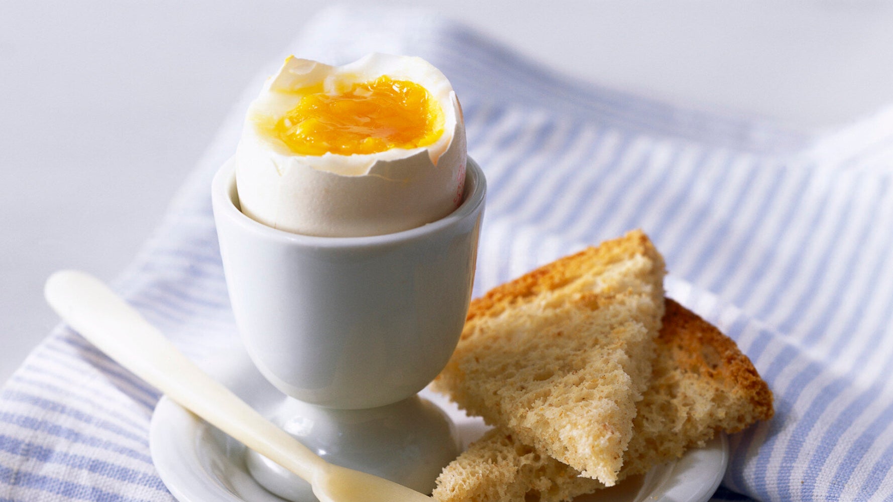 How To Unboil An Egg Method Developed By University Of California ...