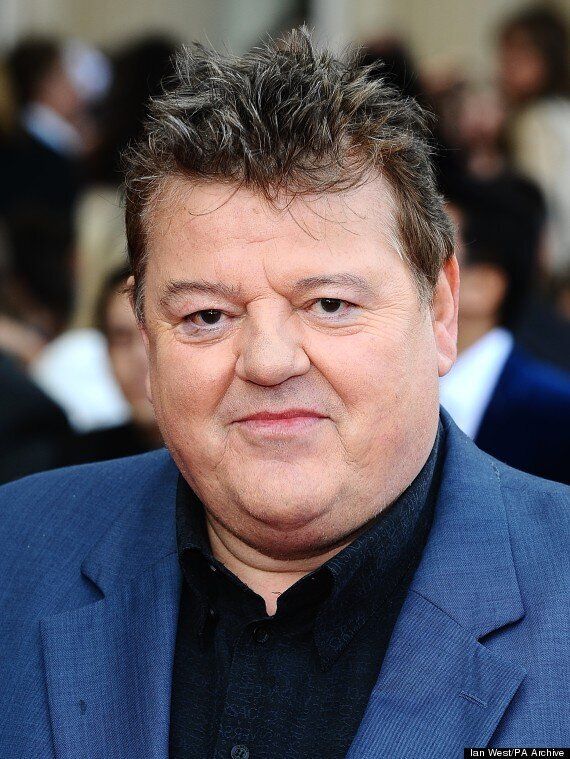 ‘harry Potter Star Robbie Coltrane Hospitalised After Flight To The Us Huffpost Uk 5625