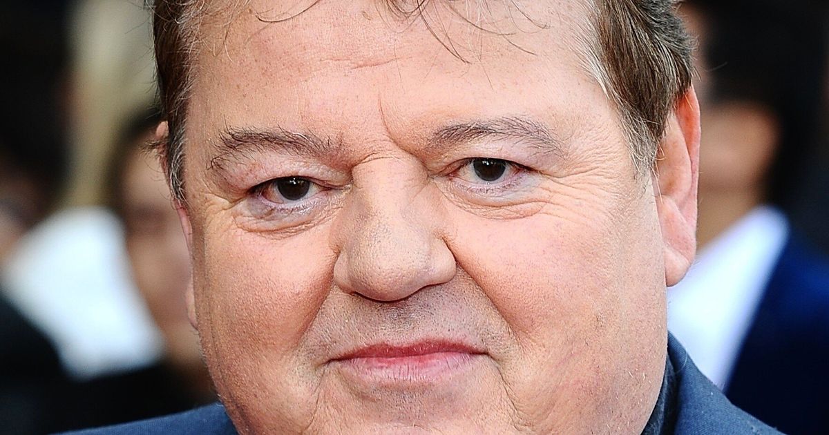 ‘harry Potter Star Robbie Coltrane Hospitalised After Flight To The Us Huffpost Uk Entertainment 5857