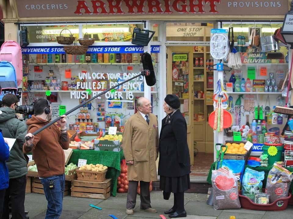 David Jason Films Christmas Special Of Open All Hours 