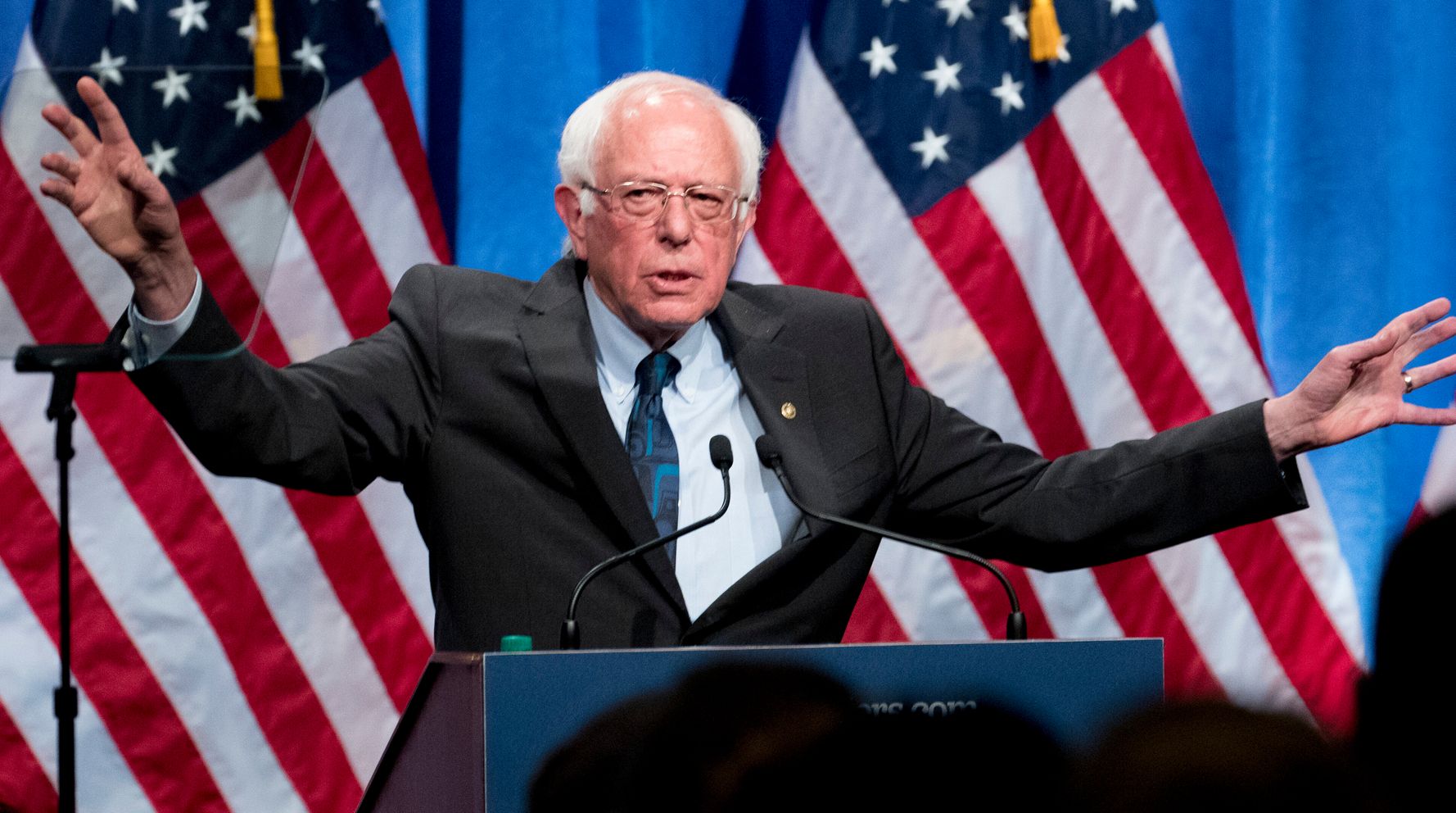 Why Democratic Socialist Bernie Sanders Gave A Speech Explaining Democratic Socialism Huffpost 