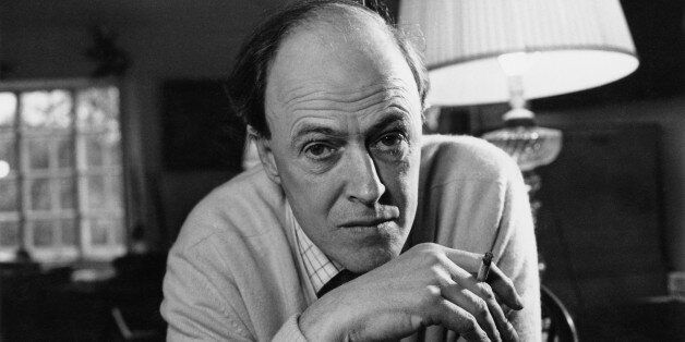 British writer Roald Dahl (1916 - 1990), 11th December 1971. (Photo by Ronald Dumont/Daily Express/Hulton Archive/Getty Images)