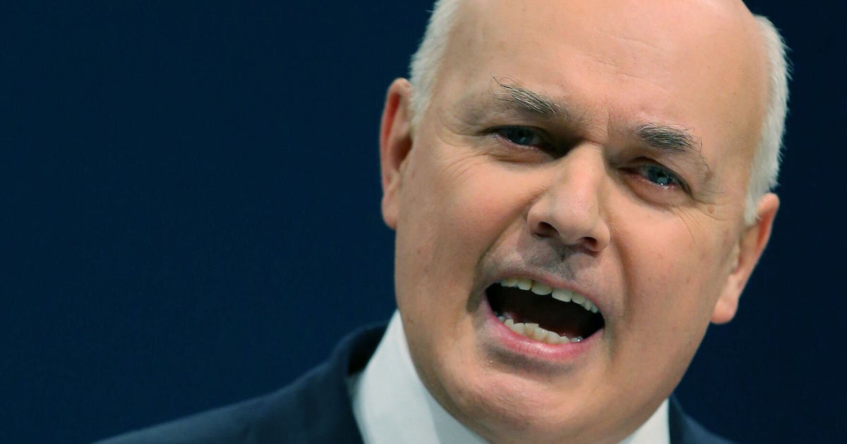 Universal Credit Scheme Is Helping According To Iain Duncan Smith